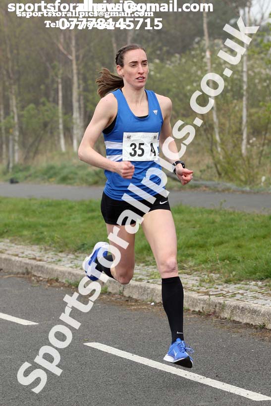 Senior womens 2019 Elswick Harirers Good Friday Road Relay, Newburn, Newcastle. Photo:  David T. Hewitson/Sports for All Pics